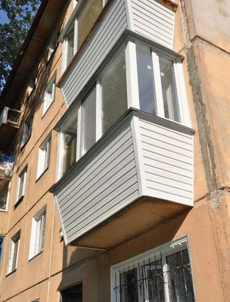 Как подобрать шторы для более просторного помещения лоджии/балкона