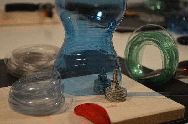 Как сделать отпугиватель птиц из пластиковой бутылки